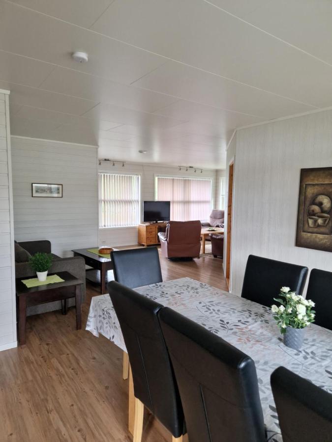 Lyngen Fjordcamp Villa Nord-Lenangen Eksteriør billede
