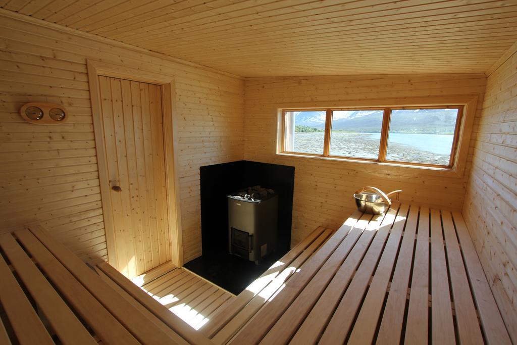 Lyngen Fjordcamp Villa Nord-Lenangen Værelse billede