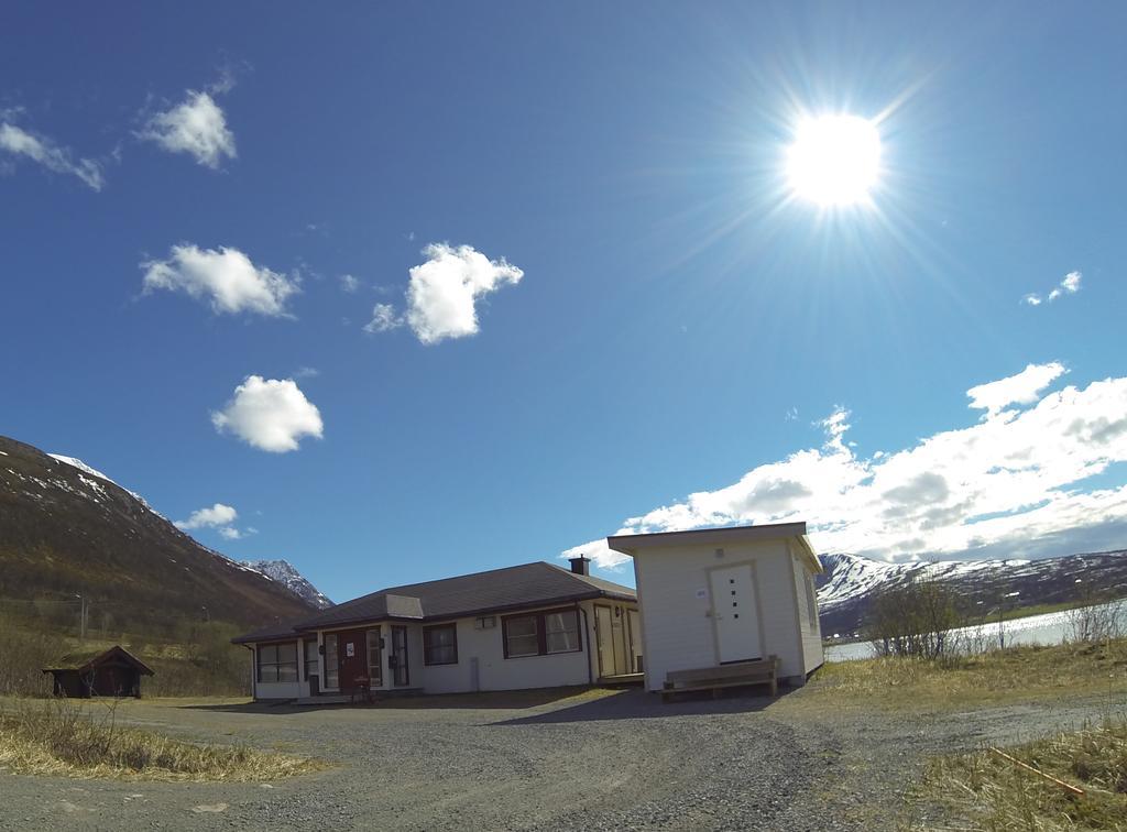 Lyngen Fjordcamp Villa Nord-Lenangen Eksteriør billede