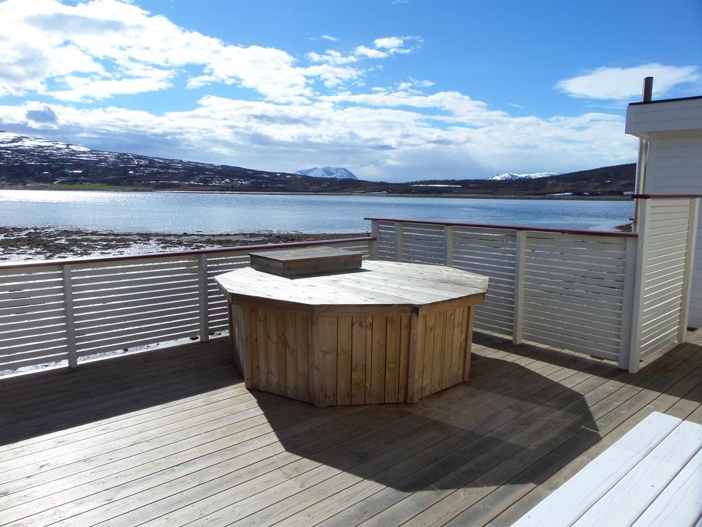 Lyngen Fjordcamp Villa Nord-Lenangen Eksteriør billede